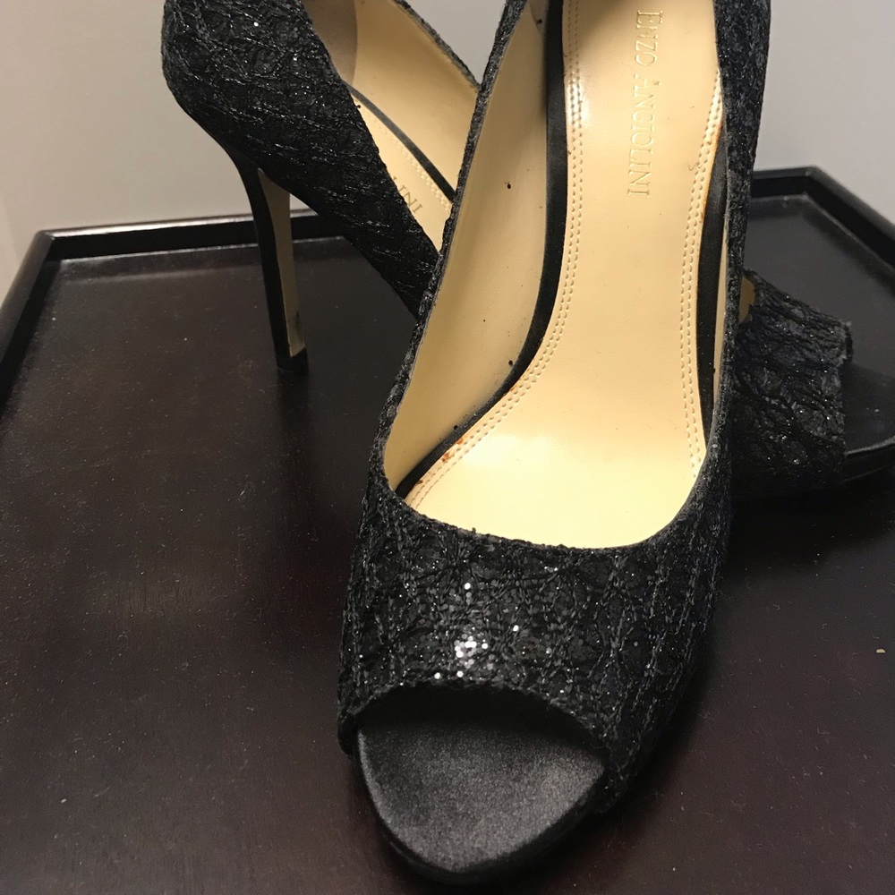 Women’s shoes
